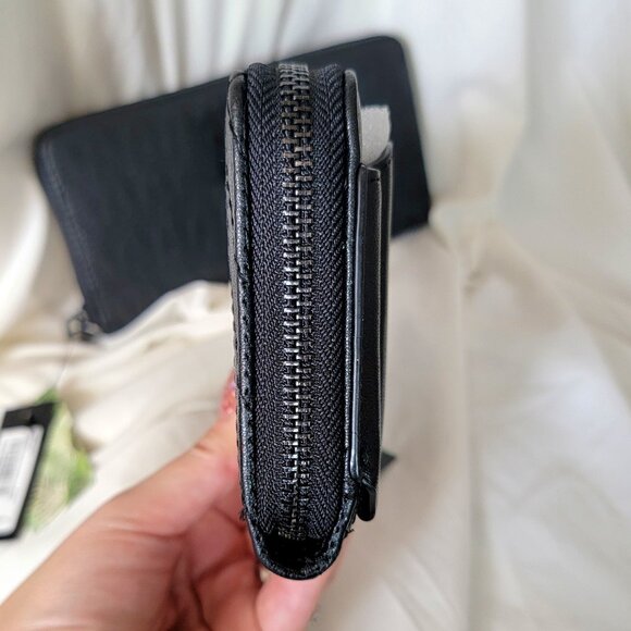 2 Badgley Mischka Black Quilted Wallet/Wristlet w/ Phone Holder Retails $120 NWT - Picture 7 of 10